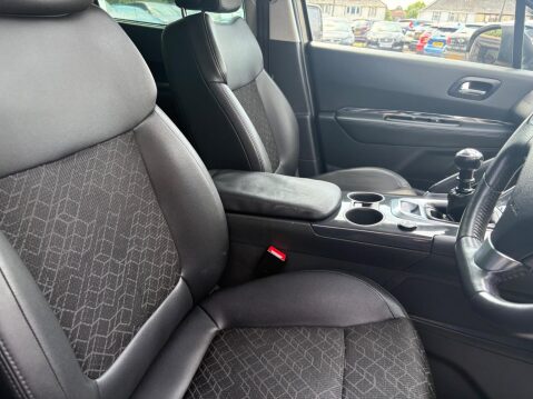 Peugeot 3008 1.6 HDi Allure Euro 5 5dr 28