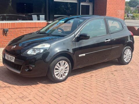 Renault Clio 1.2 I-Music Euro 5 3dr 8