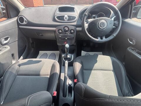 Renault Clio 1.2 I-Music Euro 5 3dr 17