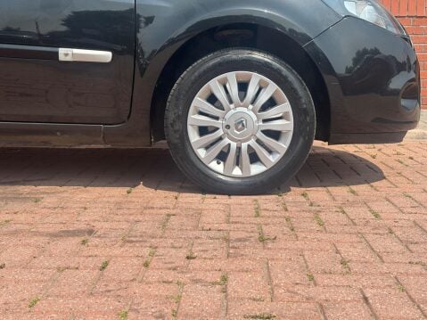 Renault Clio 1.2 I-Music Euro 5 3dr 25
