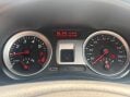 Renault Clio 1.2 I-Music Euro 5 3dr 26