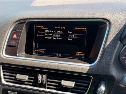 Audi Q5 2.0 TDI S line Plus quattro Euro 6 (s/s) 5dr 26