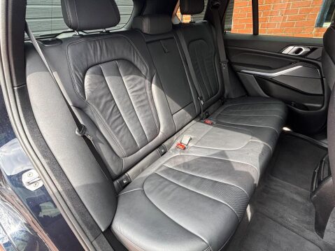 BMW X5 3.0 30d M Sport Auto xDrive Euro 6 (s/s) 5dr 29