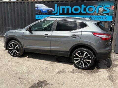 Nissan Qashqai 1.5 dCi Tekna 2WD Euro 6 (s/s) 5dr 10