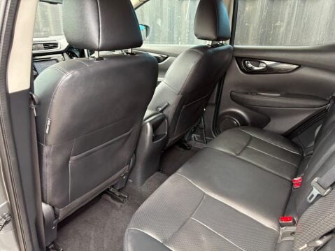 Nissan Qashqai 1.5 dCi Tekna 2WD Euro 6 (s/s) 5dr 33