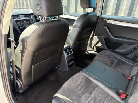 Skoda Octavia 2.0 TDI SE L DSG Euro 6 (s/s) 5dr 35