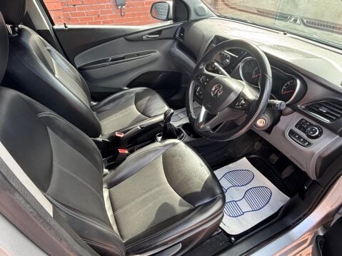 Vauxhall Viva 1.0i SL Euro 6 5dr 18