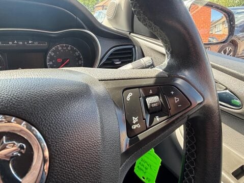 Vauxhall Viva 1.0i SL Euro 6 5dr 27