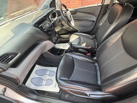 Vauxhall Viva 1.0i SL Euro 6 5dr 37