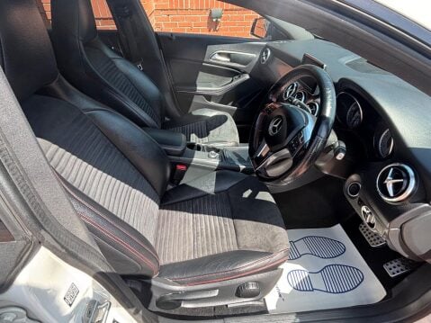 Mercedes-Benz CLA Class 2.1 CLA220 CDI AMG Sport Coupe 7G-DCT Euro 6 (s/s) 4dr 29