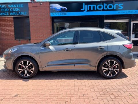 Ford Kuga 2.5 Duratec 14.4kWh ST-Line X Edition CVT Euro 6 (s/s) 5dr 14