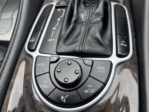 Mercedes-Benz SL Series 5.5 SL500 7G-Tronic 2dr 51