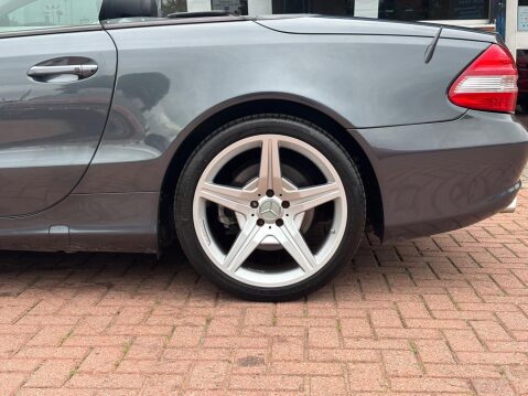 Mercedes-Benz SL Series 5.5 SL500 7G-Tronic 2dr 60