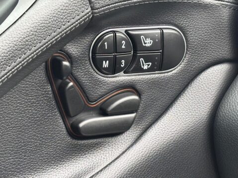 Mercedes-Benz SL Series 5.5 SL500 7G-Tronic 2dr 52