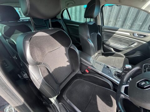 Renault Megane 1.5 dCi Dynamique S Nav Euro 6 (s/s) 5dr 28