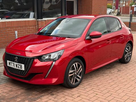 Peugeot 208 1.2 PureTech Allure Premium Euro 6 (s/s) 5dr 18