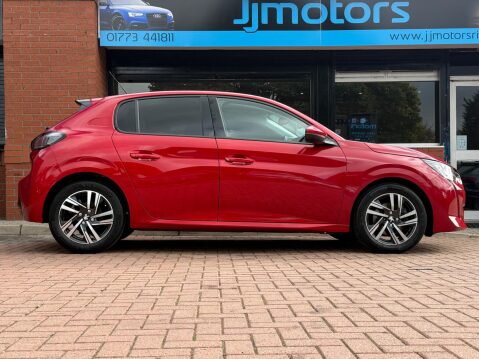 Peugeot 208 1.2 PureTech Allure Premium Euro 6 (s/s) 5dr 40