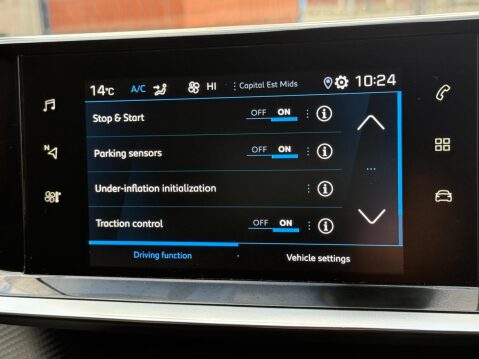 Peugeot 208 1.2 PureTech Allure Premium Euro 6 (s/s) 5dr 76