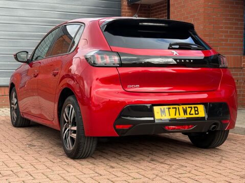 Peugeot 208 1.2 PureTech Allure Premium Euro 6 (s/s) 5dr 22