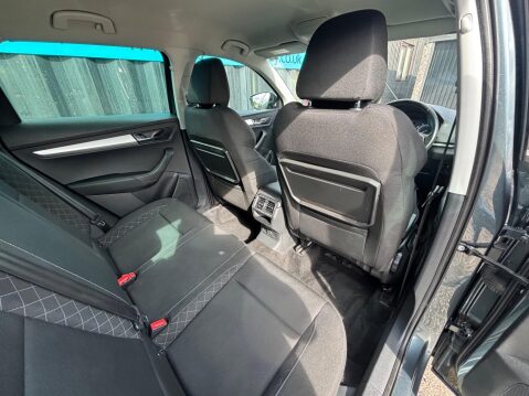 Skoda Karoq 1.5 TSI SE Euro 6 (s/s) 5dr 45