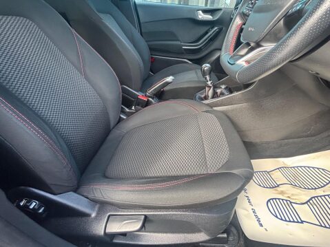 Ford Fiesta 1.0T EcoBoost ST-Line Euro 6 (s/s) 5dr 32