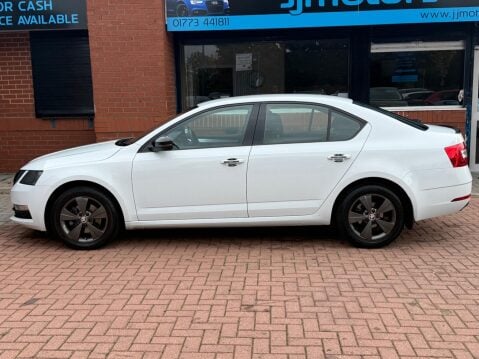 Skoda Octavia 1.5 TSI ACT SE Technology Euro 6 (s/s) 5dr 29