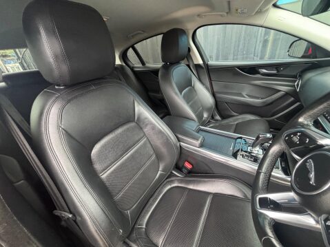 Jaguar XE 2.0 D180 SE Auto AWD Euro 6 (s/s) 4dr 35