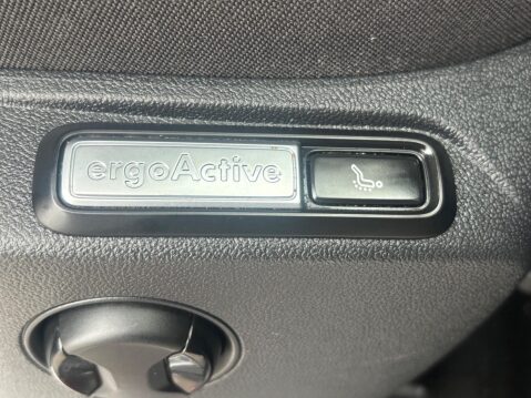 Volkswagen Tiguan 2.0 TDI SEL SUV 5dr Diesel DSG Euro 6 (s/s) (150 ps) 58