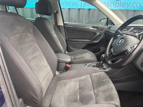 Volkswagen Tiguan 2.0 TDI SEL SUV 5dr Diesel DSG Euro 6 (s/s) (150 ps) 47