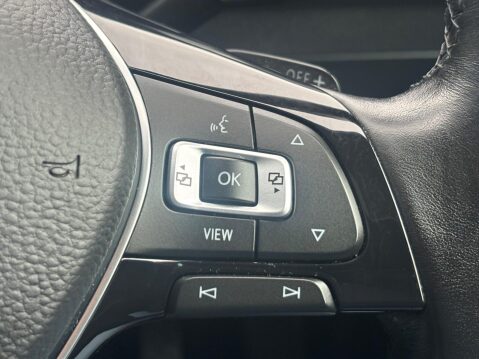 Volkswagen Tiguan 2.0 TDI SEL SUV 5dr Diesel DSG Euro 6 (s/s) (150 ps) 62