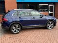 Volkswagen Tiguan 2.0 TDI SEL SUV 5dr Diesel DSG Euro 6 (s/s) (150 ps) 36
