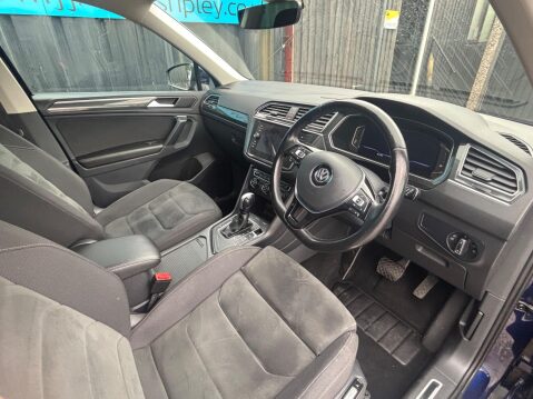 Volkswagen Tiguan 2.0 TDI SEL SUV 5dr Diesel DSG Euro 6 (s/s) (150 ps) 48