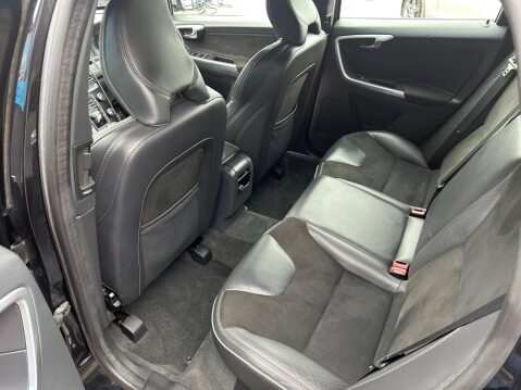 Volvo XC60 2.0 D4 R-Design Nav Euro 6 (s/s) 5dr 26