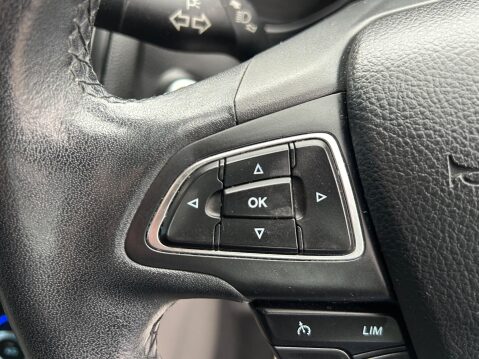 Ford Focus 1.0T EcoBoost Titanium Euro 6 (s/s) 5dr 26