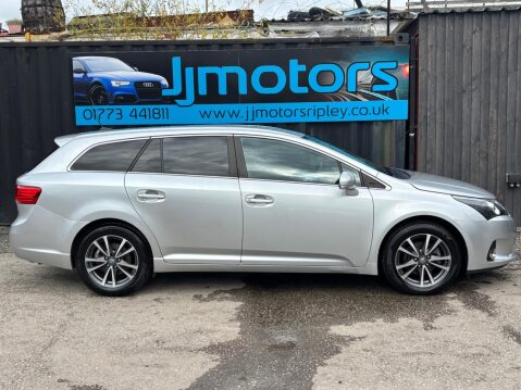 Toyota Avensis 1.8 V-Matic Icon Business Edition Tourer Euro 5 5dr 24