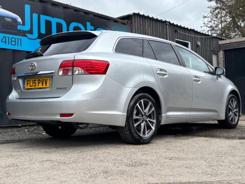 Toyota Avensis 1.8 V-Matic Icon Business Edition Tourer Euro 5 5dr 27