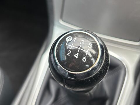 Toyota Avensis 1.8 V-Matic Icon Business Edition Tourer Euro 5 5dr 31