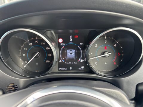 Jaguar F-Pace 3.0 D300 V6 S Auto AWD Euro 6 (s/s) 5dr 61