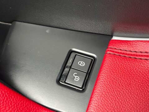 Jaguar F-Pace 3.0 D300 V6 S Auto AWD Euro 6 (s/s) 5dr 42