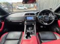 Jaguar F-Pace 3.0 D300 V6 S Auto AWD Euro 6 (s/s) 5dr 29