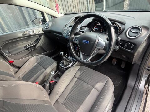Ford Fiesta 1.5 TDCi Zetec Euro 6 5dr 31
