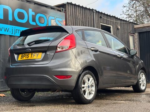 Ford Fiesta 1.5 TDCi Zetec Euro 6 5dr 27