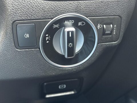 Mercedes-Benz A Class 1.5 A180d AMG Line (Executive) Euro 6 (s/s) 5dr 48