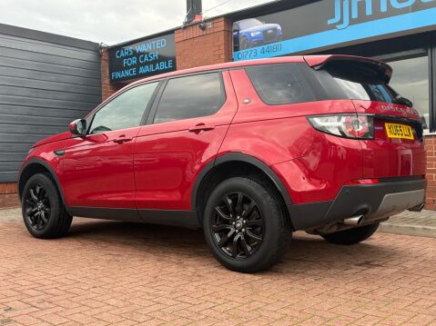 Land Rover Discovery Sport 2.0 TD4 SE Tech 4WD Euro 6 (s/s) 5dr (5 Seat) 25