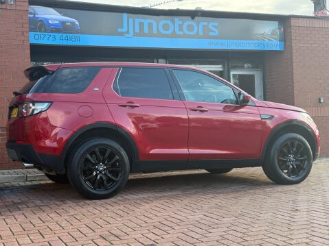 Land Rover Discovery Sport 2.0 TD4 SE Tech 4WD Euro 6 (s/s) 5dr (5 Seat) 43