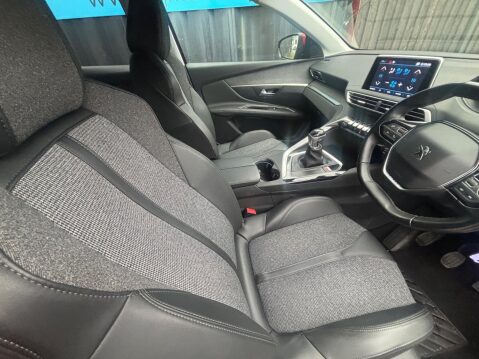 Peugeot 3008 1.2 PureTech Allure Euro 6 (s/s) 5dr 35