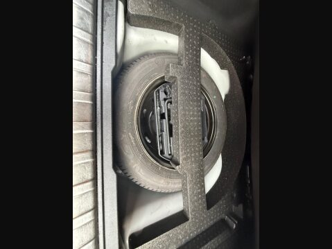 Peugeot 2008 1.2 PureTech Allure Euro 6 5dr 38