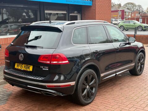 Volkswagen Touareg 3.0 TDI V6 BlueMotion Tech R-Line Tiptronic 4WD Euro 6 (s/s) 5dr 40