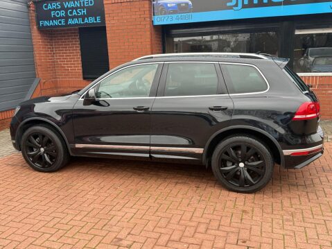 Volkswagen Touareg 3.0 TDI V6 BlueMotion Tech R-Line Tiptronic 4WD Euro 6 (s/s) 5dr 25