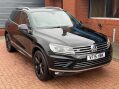 Volkswagen Touareg 3.0 TDI V6 BlueMotion Tech R-Line Tiptronic 4WD Euro 6 (s/s) 5dr 11